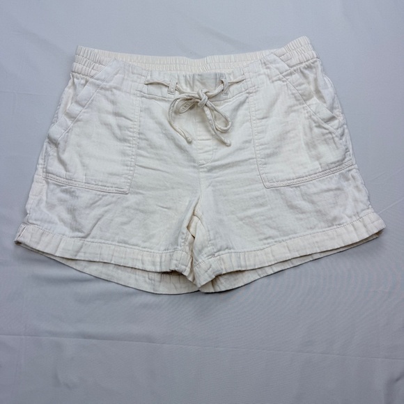 Old Navy Pants - Old Navy Women's Cream Cargo Shorts